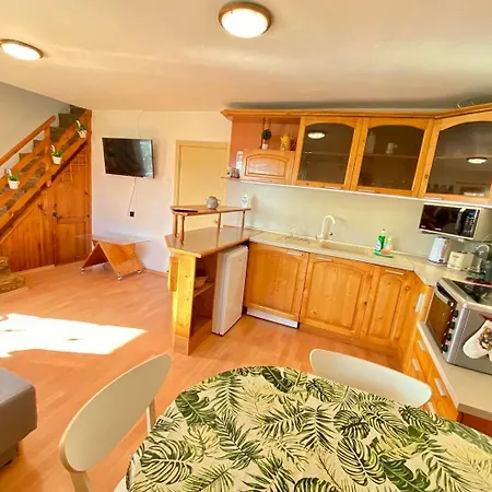 וילה Stella - Private House With Parking Spot, Pool And Sea View
