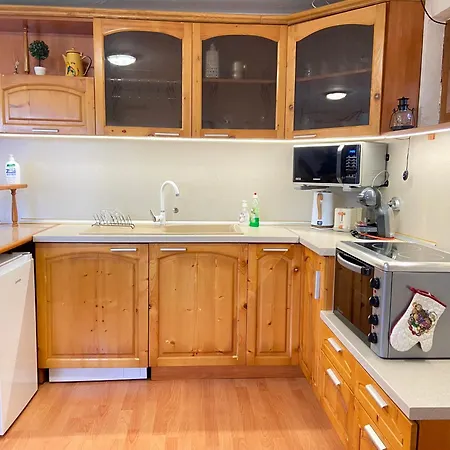 Stella - Private House With Parking Spot, Pool And Sea View וילה וארנה