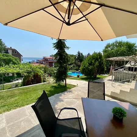 Stella - Private House With Parking Spot, Pool And Sea View * וארנה